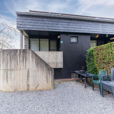 Tranquil Bungalow In With Terrace Hotton