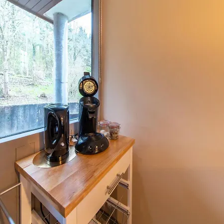 Holiday home Tranquil Bungalow In With Terrace *